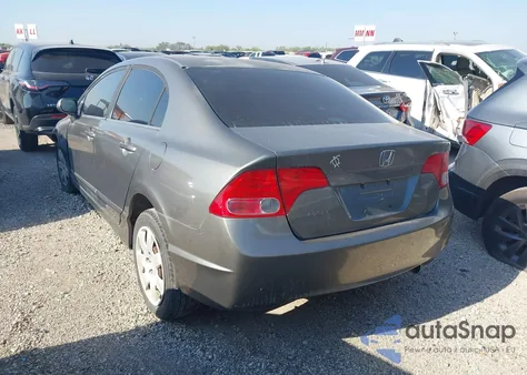 2008 Honda Civic Lx z USA, uszkodzony, nr VIN 2HGFA16558H331584